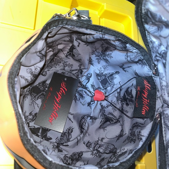 La Femme en Noir large sleepy hollow Pumpkin bag - Picture 3 of 5